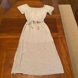 Light Gray Maxi Dress- Size: M- Brand 1. STATE